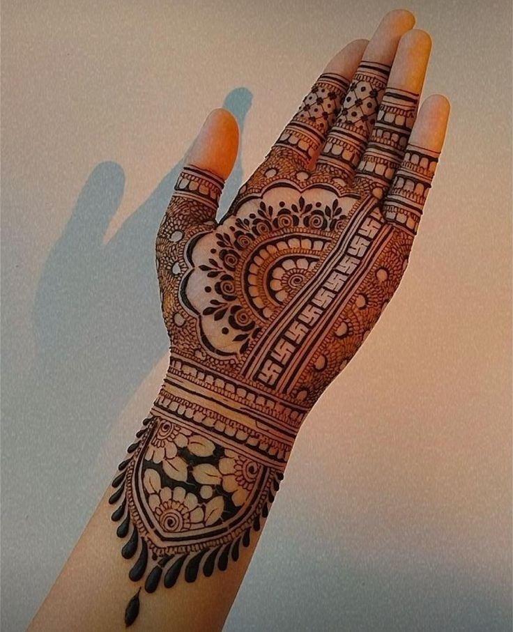 Best royal mehndi design_1 Best royal mehndi design