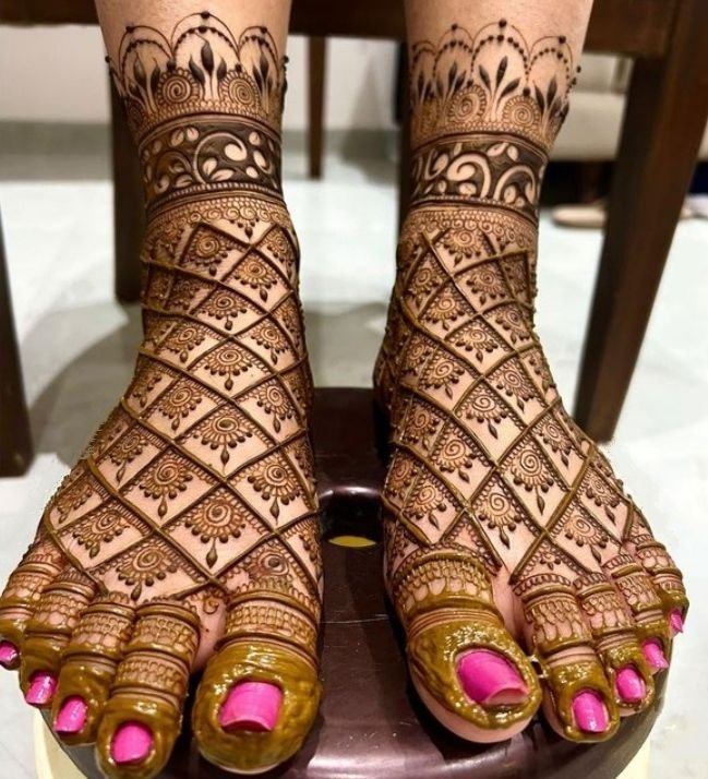 back foot mehndi design back foot mehndi design