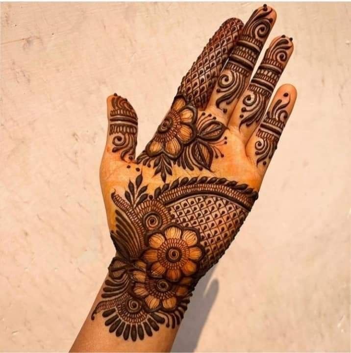 classy royal mehndi classy royal mehndi