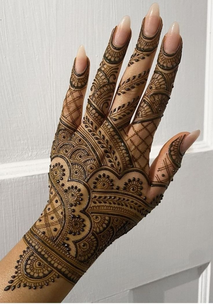 heavy dulhan mehndi heavy dulhan mehndi