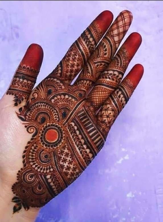 luxurious dulhan mehndi luxurious dulhan mehndi