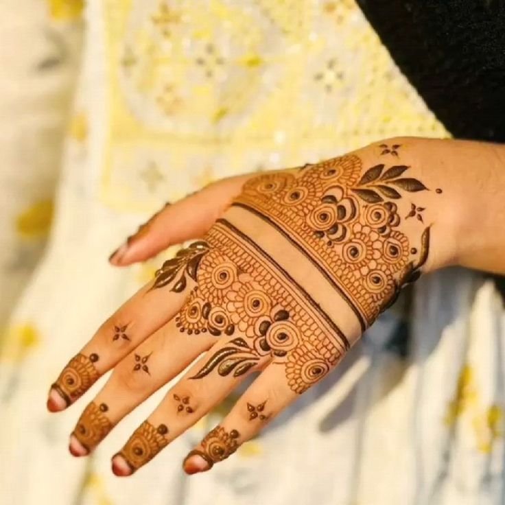 royal bridal back hand mehndi royal bridal back hand mehndi