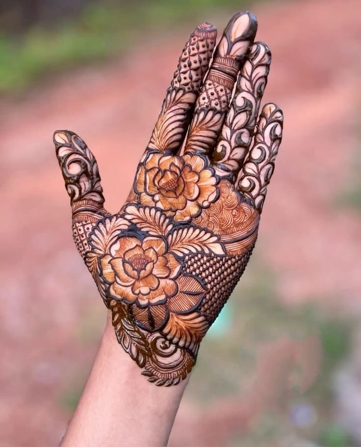 royal dulhan mehndi design royal dulhan mehndi design