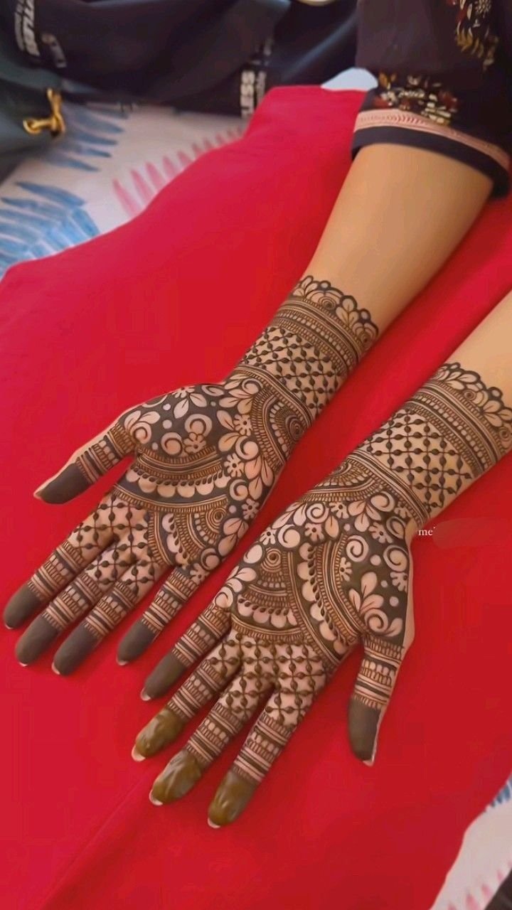 royal look mehndi design royal look mehndi design