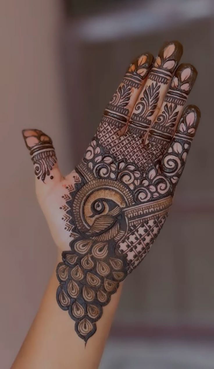 side pose royal mehndi side pose royal mehndi