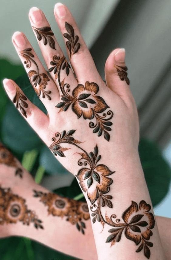 traditional motifs back hand mehndi traditional motifs back hand mehndi