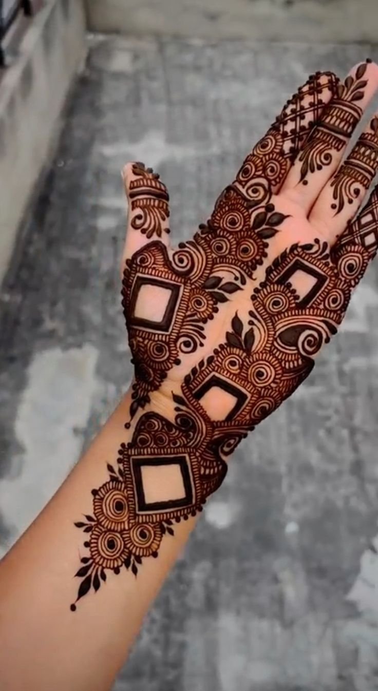 traditional royal mehndi design_1 traditional royal mehndi design